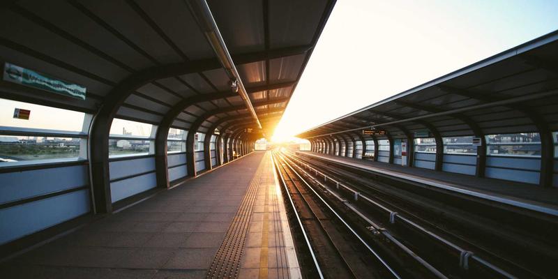 how to use AI for customer churn prediction