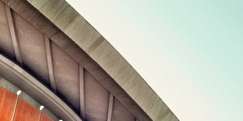 how to use AI for customer churn prevention strategies